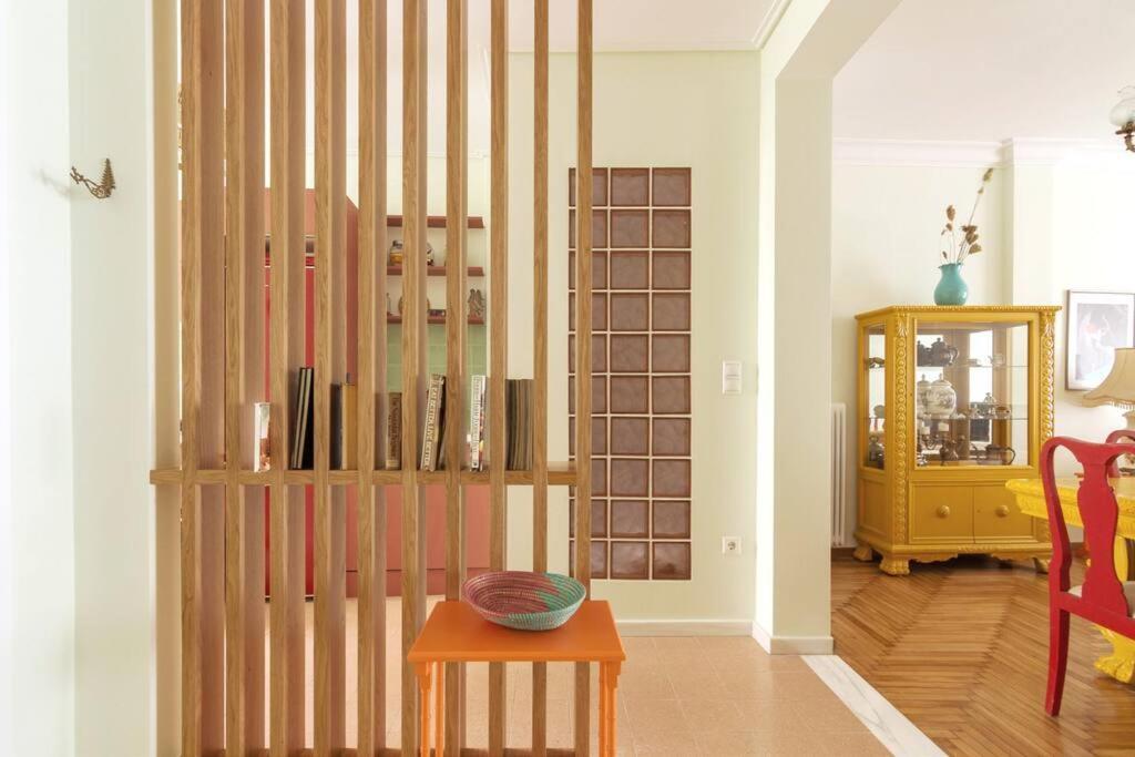 Iphigenia 2 Bedroom Retro Downtown Apartment Афіни Екстер'єр фото